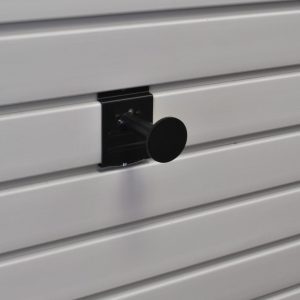 Snap-Latch disc hook on Slatwall